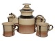 Heerwagen art 
pottery
Teapot and 
five mugs