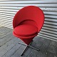 Cone Chair er fuldpolstret og ny-ombetrukket med rødt Hallingdal betræk. Stof farve 674, ...