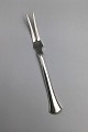 Hans Hansen 
Sterling Silver 
Arvesolv No.5 
Cold Cut's Fork 
Measures 14.8 
cm (5.82 inch)