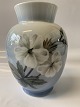Royal 
Copenhagen Vase 
with White 
Flowers and 
Butterfly
Dec. No. 
#2667/#36
1. Sorting
Height ...