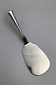 Cohr Silver / 
Steel 
Dobbeltriflet 
Server (small) 
Measures 14.3 
cm (5.62 inch)