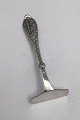 Christian 
Michelsen 
Silver Pusher 
Stork (1951) 
Measures 11.8 
cm (4.65 inch)