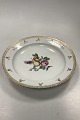 Early Royal 
Copenhagen 
Flora Danica 
Pearl Pattern 
plattern with 
flowers 
1780-1790
Måler 35cm ...