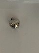 Heart pendant 
in Silver
Stamped 925S 
BNH
Length with 
eaves. 2.1 cm
Width. 1.9 cm
See also ...