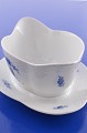Royal 
Copenhagen 
porcelain. Blue 
flower braided 
Royal 
Copenhagen, 
Saucee boates 
on fixed stand 
...