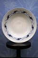 Royal 
Copenhagen Blue 
Rose large deep 
plate. Dia.: 
25cm.
Decoration 
number: 
408/8107. 2nd 
...