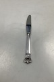 Cohr Monica 
Dinner Knife in 
Silver / Steel
Measures 
22,3cm / 8.78 
inch