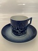 Royal 
Copenhagen 
Christmas cup 
year 1999
Motif: Home 
with the tree
Height 6.5 cm
Factory ...