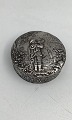 German? Silver 
Pill Box  / 
Snuff Box 
Measures Diam 
5.8 cm (2.28 
inch) Weight 
58.5 (Engraved)
