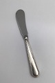 W&S Sørensen 
Silver / Steel 
Dobbeltriflet 
Butter Knife 
Measures 16.3 
cm (6.41 inch) 
(Note Signs ...