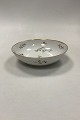 Royal 
Copenhagen 
Berberis Round 
Bowl. In good 
condition but 
has gold wear. 
Measures 21 cm 
x 6 cm ...