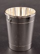 Sterling silver 
cup H. 11 cm. 
weight 211 
grams from E A 
Rasmussen 
Aarhus item no. 
591691