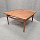 Grete Jalk 
sofabord
teaktræ
96x96 cm