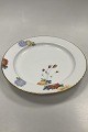 Royal 
Copenhagen No 
93 White Half 
Laced w. 
Flowers and 
Gold Round 
Serving Platter 
35,2cm / 13.86 
...