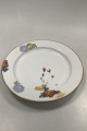 Royal 
Copenhagen No 
93 White Half 
Laced w. 
Flowers and 
Gold Round 
Serving Platter 
32,3cm / 12.72 
...
