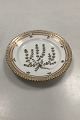 Antique Royal 
Copenhagen 
Flora Danica 
Cake Plate No 
20/3552 
Latin name: 
Illecebrum ...