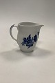 Royal 
Copenhagen Blue 
Flower Braided 
Milk Pitcher No 
8227
Måler  15cm / 
5.91 inch