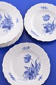Royal 
Copenhagen 
porcelain. RC 
Blue 
flower/curved. 
Dinner plate 
no. 10-1621.  
Diameter 25cm. 
9 ...