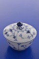 Royal 
Copenhagen 
porcelain. 
Royal 
Copenhagen Blue 
fluted plain. 
Small bowl no. 
239. Lid no. 
...