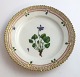 Royal 
Copenhagen, 
Flora Danica. 
Cake plate. 
Design # ...