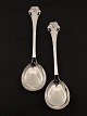 Three-cornered 
silver serving 
spoon with 
butterfly L. 
15.5 cm. 
subject no. 
603282