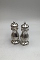 H Fischer 
Silver Salt / 
Pepper shakers 
(Pair) Measures 
H 10 cm (3.93 
inch) Combined 
weight 94 gr 
...