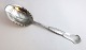 Louise. Silver 
cutlery (830). 
Strawberry 
spoon. Length 
28.5 cm. 
Produced 1918.