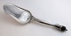 F. Hingelberg. 
Silver cutlery 
(830). Cake 
server. Length 
26 cm. Produced 
1918