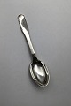 Hans Hansen 
Silver  
Thirslund Tea 
Spoon Measures 
13.2 cm (5.19 
inch)