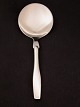 Hans Hansen 
Charlotte 
tartelet spade 
20 cm. sterling 
silver and 
steel item no. 
604338