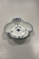 Bing and 
Grøndahl Blue 
Traditionel 
clam Bowl No. 
42