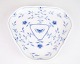 Triangular dish 
no. 4 from Bing 
& Grondahl. 
Made of 
porcelain with 
hand-painted 
butterfly 
motif. ...
