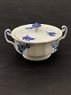 Royal 
Copenhagen Blue 
Flower Angular 
Sugar Bowl 
10/8563