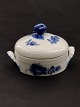 Royal 
Copenhagen Blue 
Flower butter 
dish 10/8139