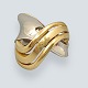 Bred ring i 14 
kt. guld og 
hvidguld