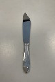 Georg Jensen 
Sølvplet 
Mermaid 
Lagkagekniv
Måler 26,7cm / 
10.51 inch