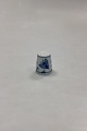 Bing and 
Grondahl 
Thimble 
Butterfly No. 
4801. Measures 
2.7 cm / 1 1/16 
in.
