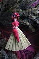 Old Christmas 
tree ornament, 
nice lady with 
umbrella ...