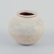 Nils Thorsson 
for Royal 
Copenhagen.
Unika 
miniature ...