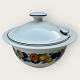 Royal 
Copenhagen, 
Golden Summer, 
Bowl with lid, 
diameter 16.5 
cm, height with 
lid 12 cm, 1st 
...