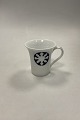 Rosendahl Lin 
Utzon HC. 
Andersen Coffee 
Mug Snow Queen
Measures 10cm 
/ 3.94 inch