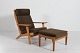 Hans J. Wegner
Chair GE 290 
high
of oak