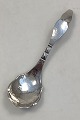 Evald Nielsen 
silver jam 
spoon 830S
Measures 13 cm 
/ 5.12 inch