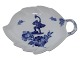 Blue Flower 
Braided Man 
with a horn
Small dish 
18.5 cm.
