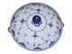 Blue Fluted 
Half Lace
Round lidded 
bowl 23 cm.