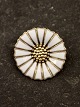 A Michelsen 
sterling silver 
daisy brooch