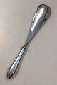 Danish Silver / 
Steel Shoe Horn 

Measures 23 cm 
/ 9.06 inch