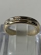 Gold ring with diamond 14 carat gold / white gold
Size 53