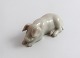 Bing & 
Grøndahl. 
Porcelænsfigur. 
Liggende gris. 
Model ...