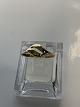 8 carat gold ladies ring.
Ring size 57.